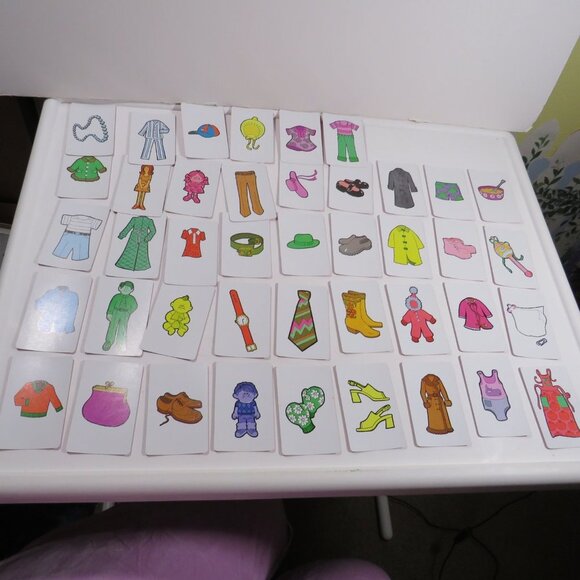 4 Picture Card Games 1972 Milton Bradley #7579 LIKE NEW CARDS, ALL PIECES - Picture 15 of 16